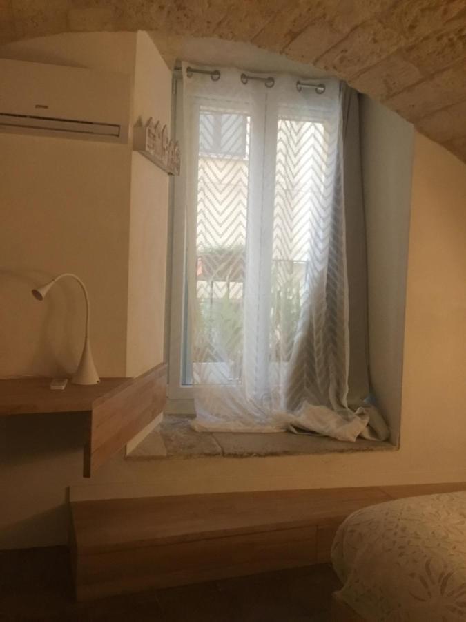 Flos باري المظهر الخارجي الصورة